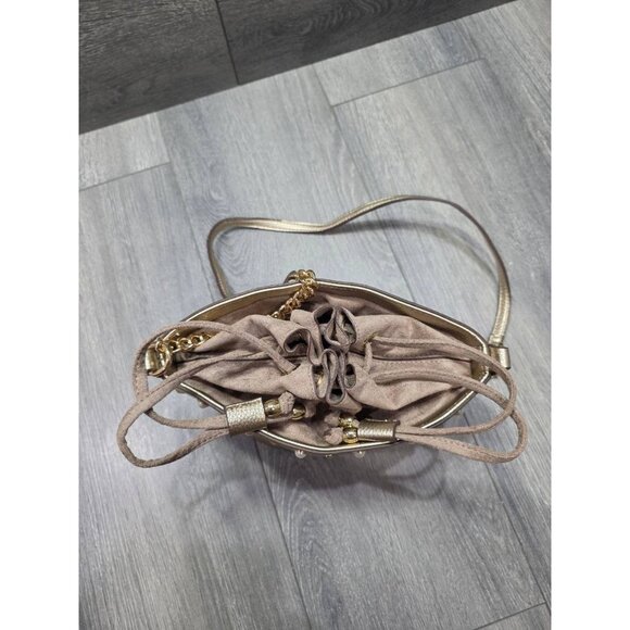 Gianni Bini Collapsable Gold /Pearl Bucket crossbody bag B000441 - Picture 8 of 12
